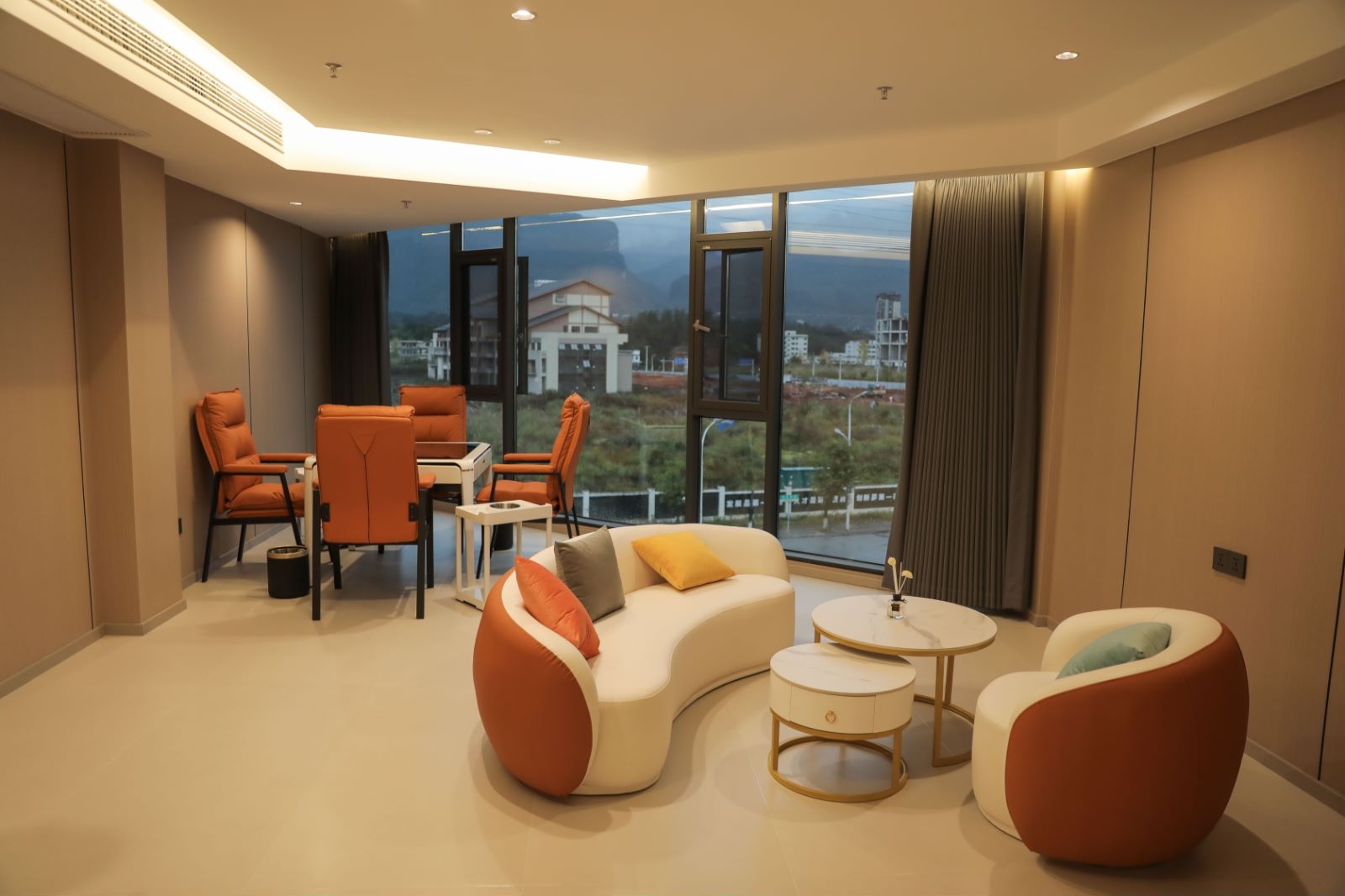 智能商务套房（全屋智能语音控制）