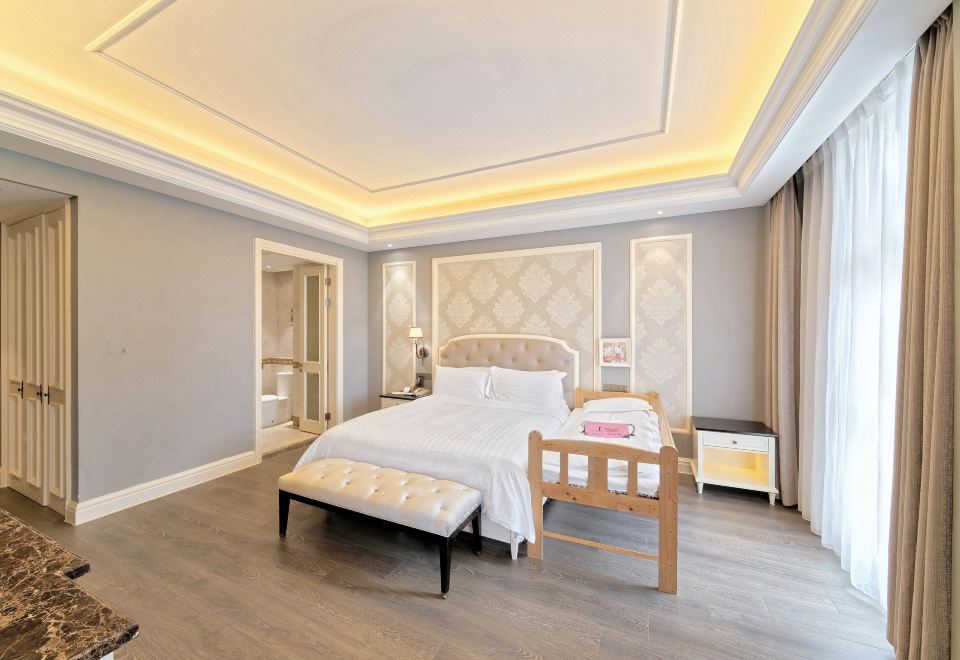 高级豪华亲子房