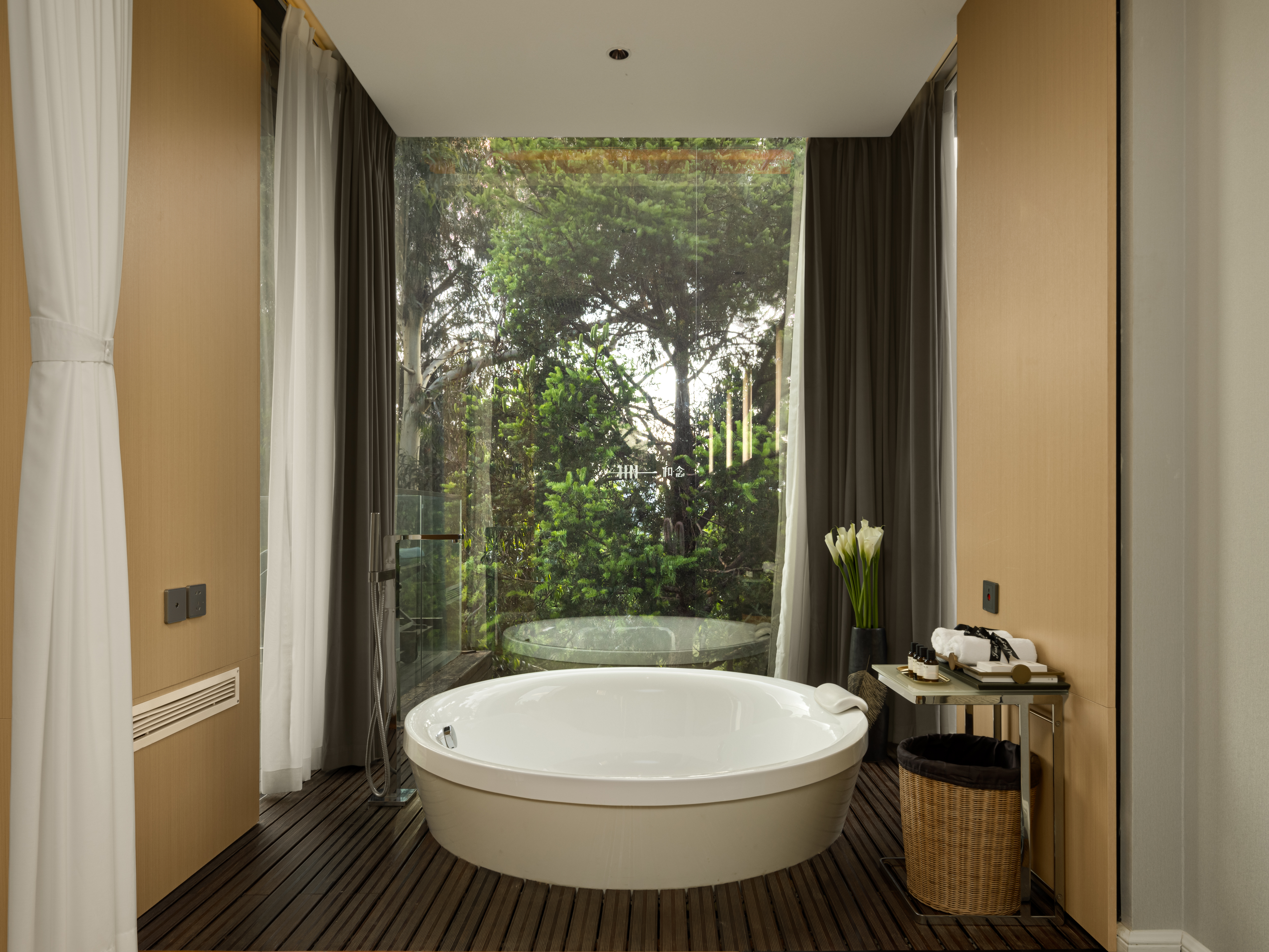 天空之城·270°全景套房