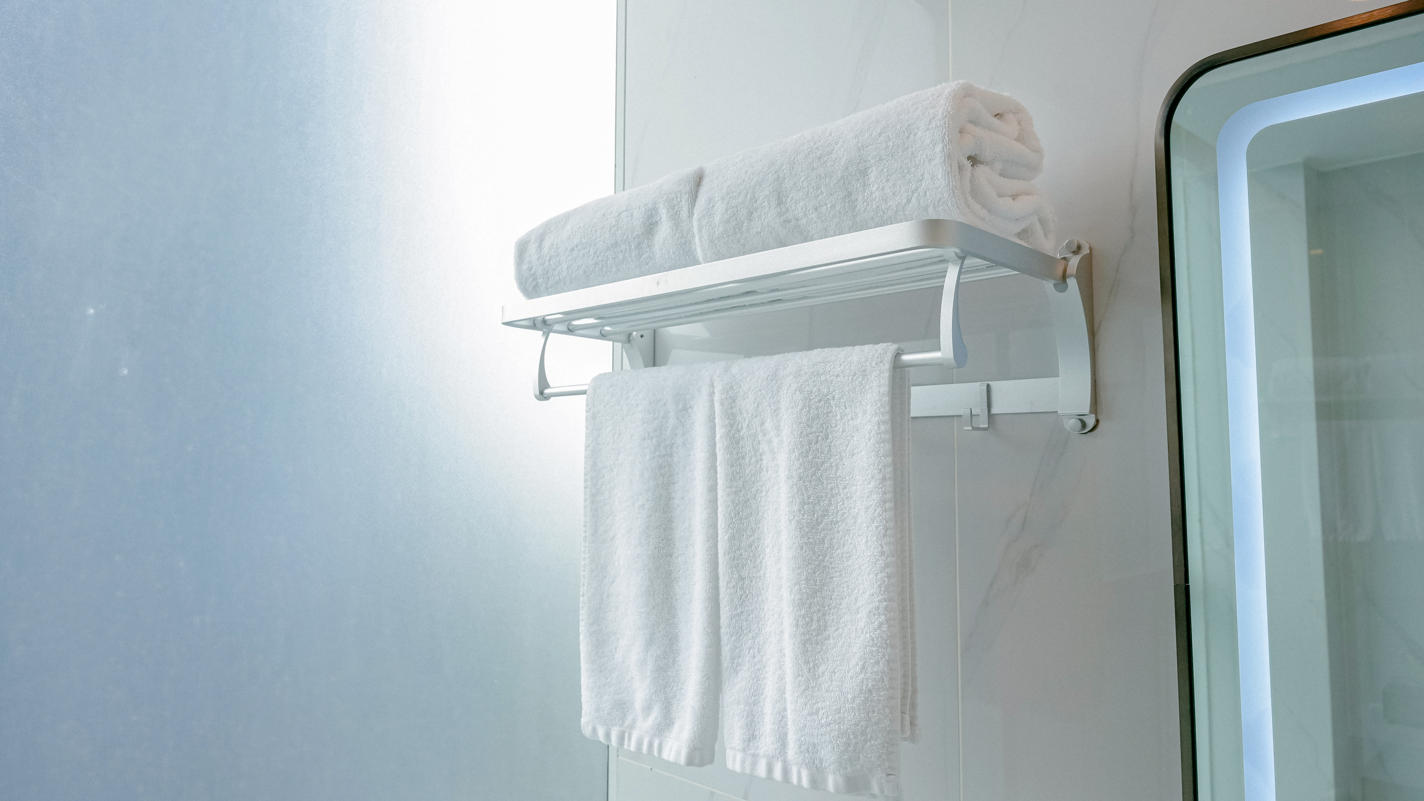 Deluxe Smart Room - With View (Double Bed)