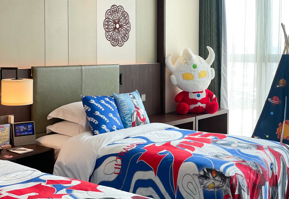 经典奥特曼亲子房