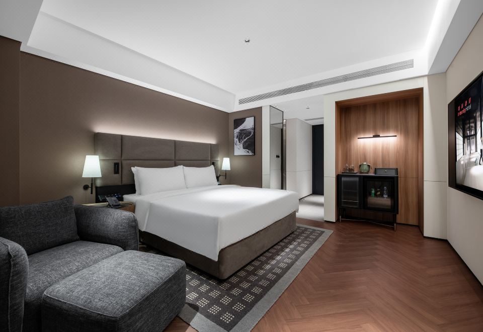 City Wall View Room (Double Bed)