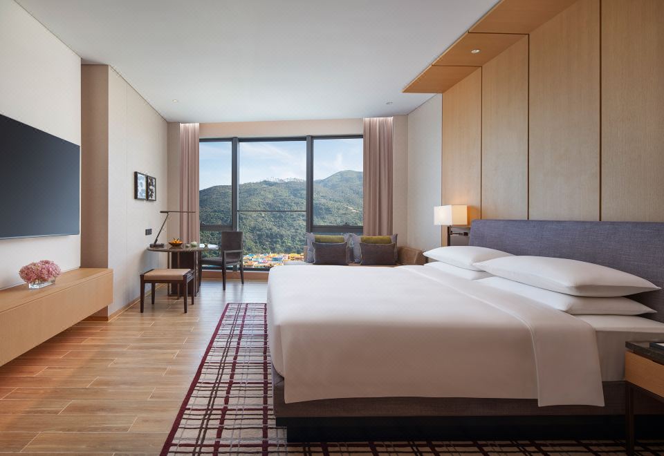 Hyatt Regency Hengqin1 KING BED MOUNTAIN VIEW