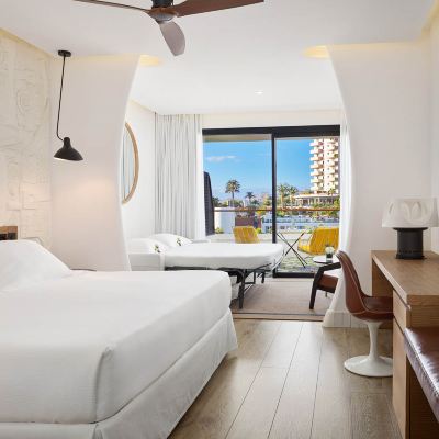 Familiar Standard (2 Adults + 2 Children) H10 Atlantic Sunset Promo Code