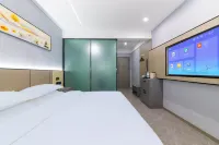 Tongchuang Ejia Chain Hotel (Gushi Xinhe Century City Store)