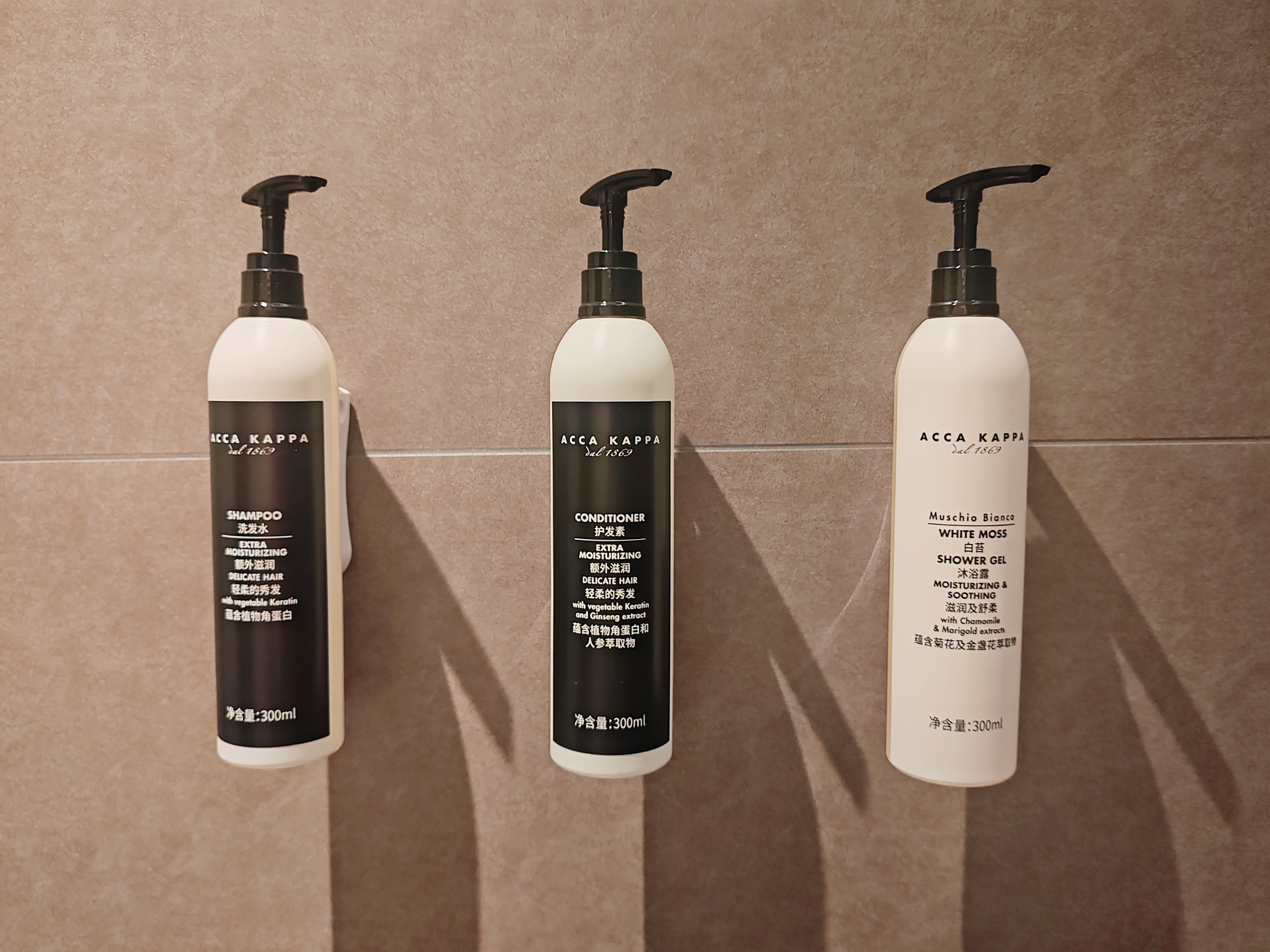 豪华大床房（智能马桶+负离子吹风机+斯林百兰床垫）