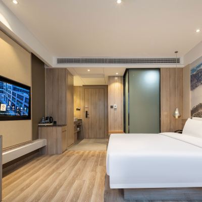 高級大床房（投屏+記憶枕+普蘭特床墊） 合肥高新區創新產業園銀泰城亞朵飯店優惠