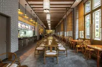 Hengdian World Studios · Guangzhou Street Film-Themed Boutique Homestay