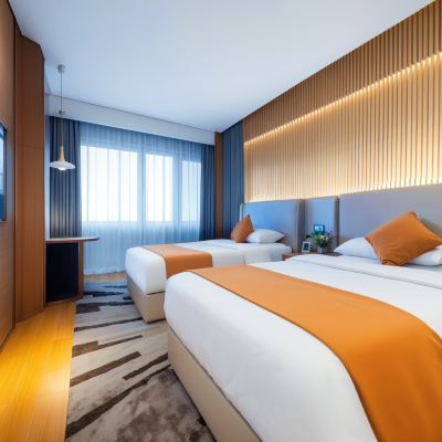 Joyful悅·智能觀景雙床房（180°近賞地標古城牆永恆魅力丨北歐風觀景沙發丨全屋富氧凈化器丨潔凈無水膽即熱水機） 舒漫飯店（西安城牆安定門地鐵站店）優惠