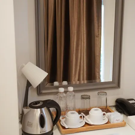 LeBlanc Hotel