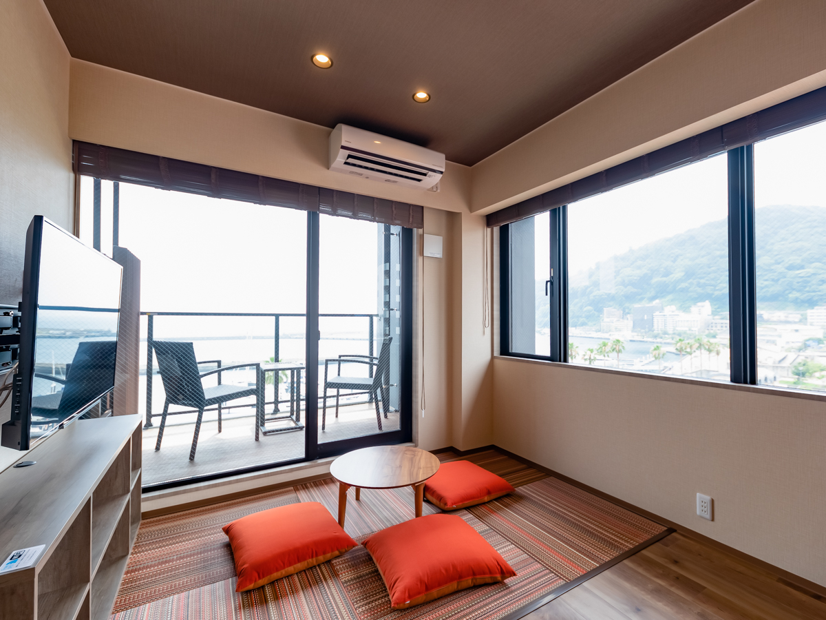 LiVEMAX RESORT ATAMI SEA FRONT【小套房日西合璧房】23㎡+私人露台10㎡信乐露天浴池 可吸烟