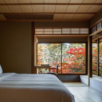 「佳水園」天然温泉風呂付 キング 52平米 数寄屋風別館 佳水園 クーポン