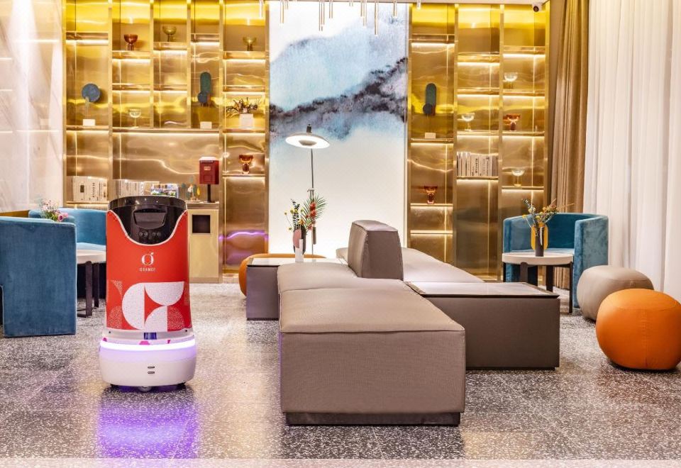 亲子房（智能客控+投屏电视+智能马桶）