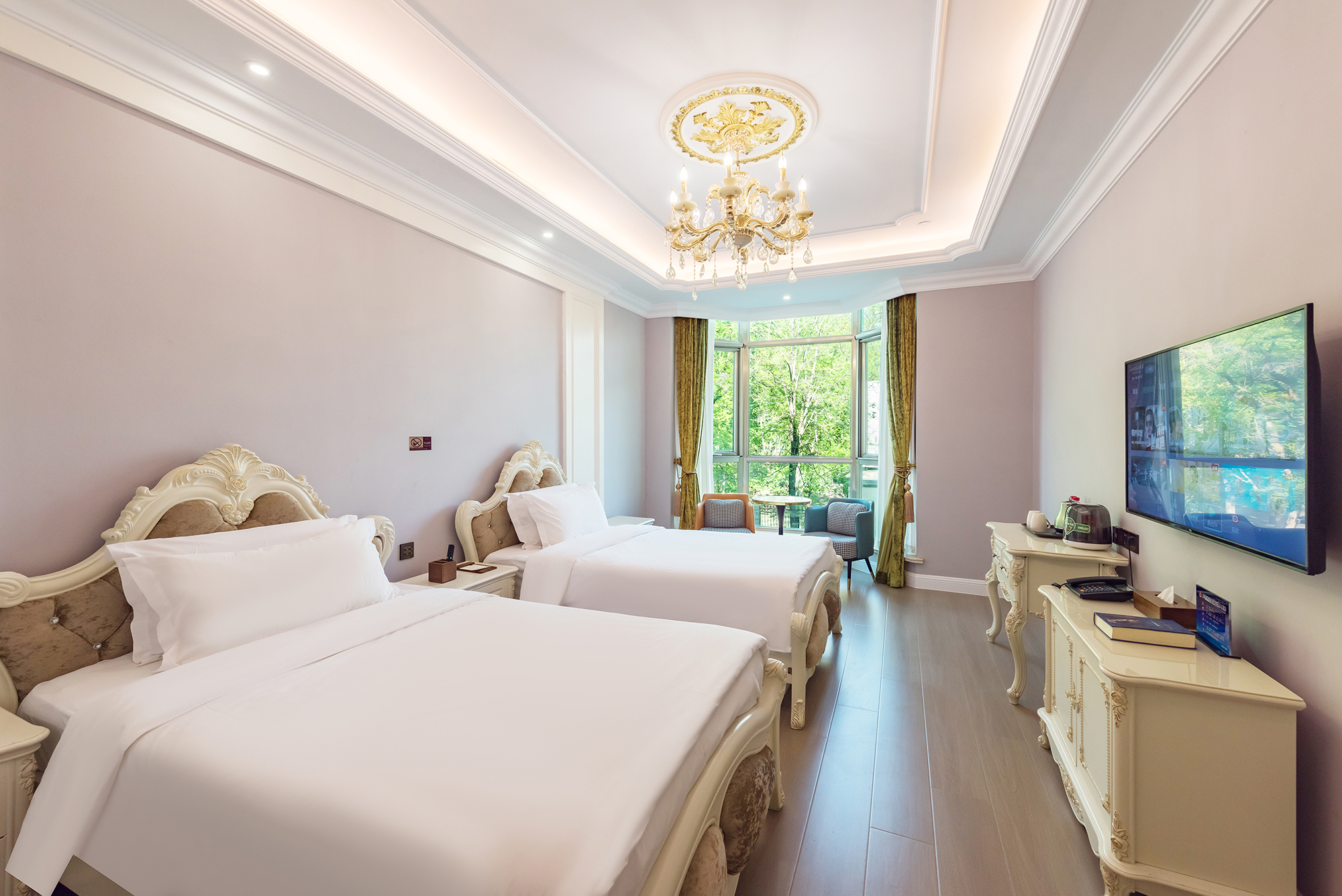 啡凡豪华双床房