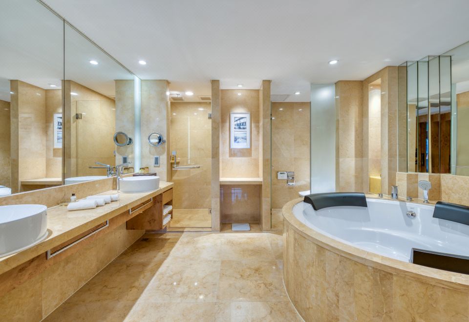 Xizhou Garden HotelBusiness Suite