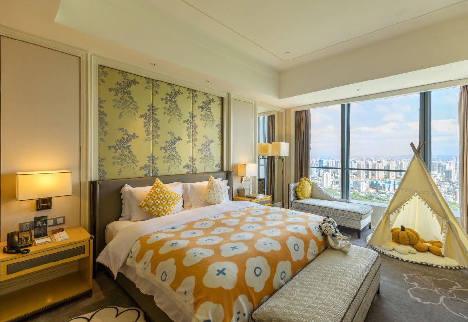 顶呱呱湖景亲子房（俯瞰南湖全景+小童帐篷）