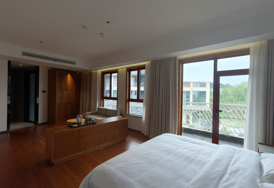 Guestroom (Double Bed)