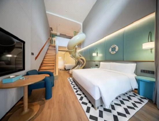 温泉親子複式房（智能客控+MINI吧+天然乳膠枕+私湯）