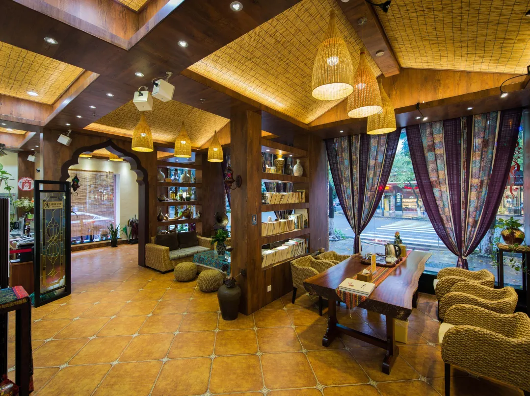 Bati Yangguang Chain Hotel Meizhou Meilong - 梅州市