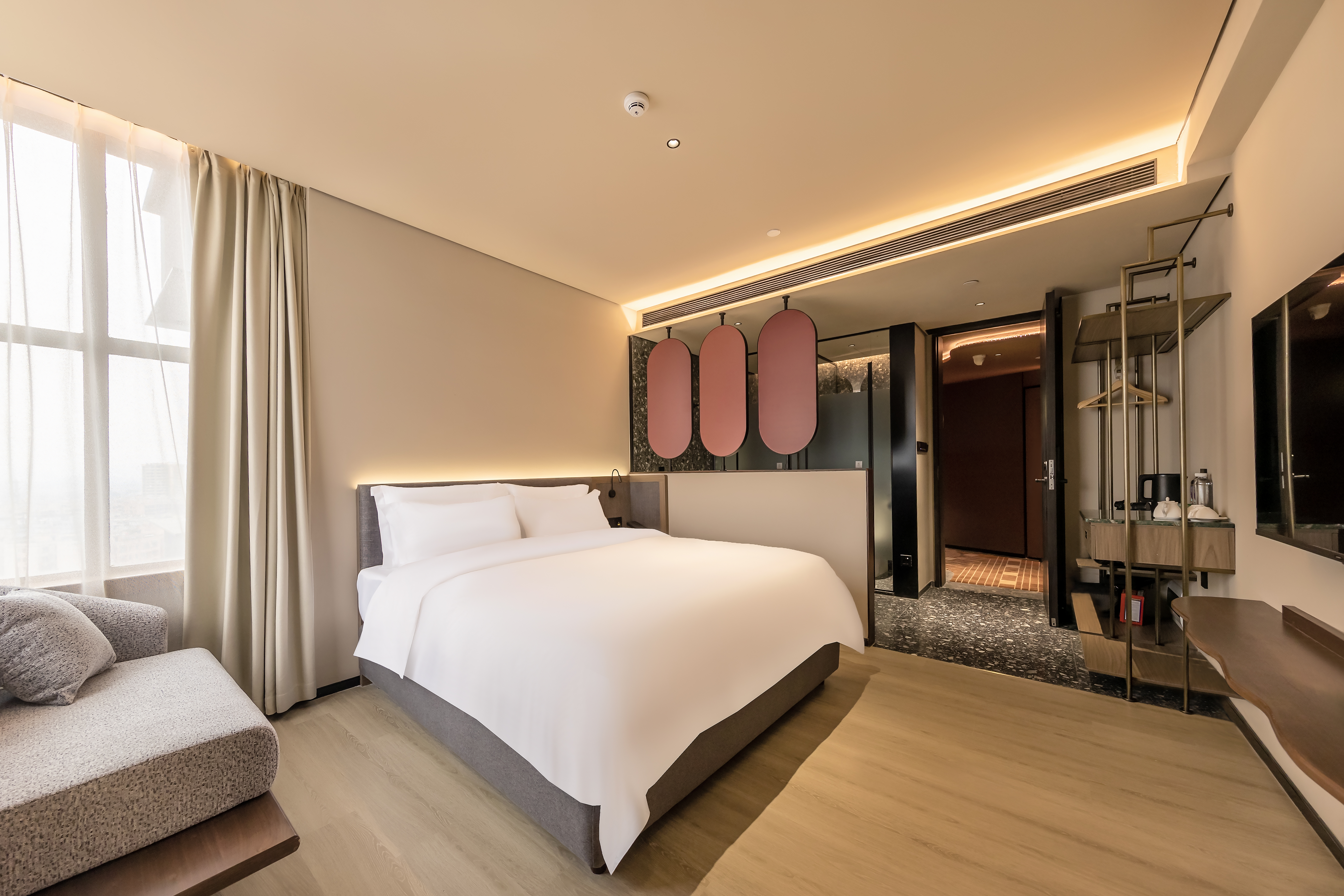 豪华大床房（安静/舒适/逸梦+零压舒眠床垫）