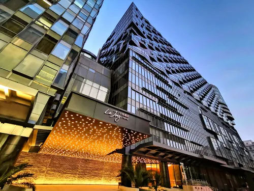 Le Joy Hotel