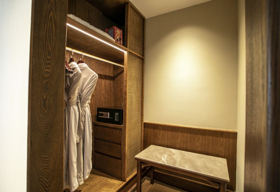 宝胜无窗双床房