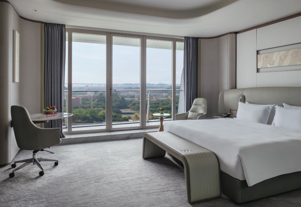 尊享江景房 超大床