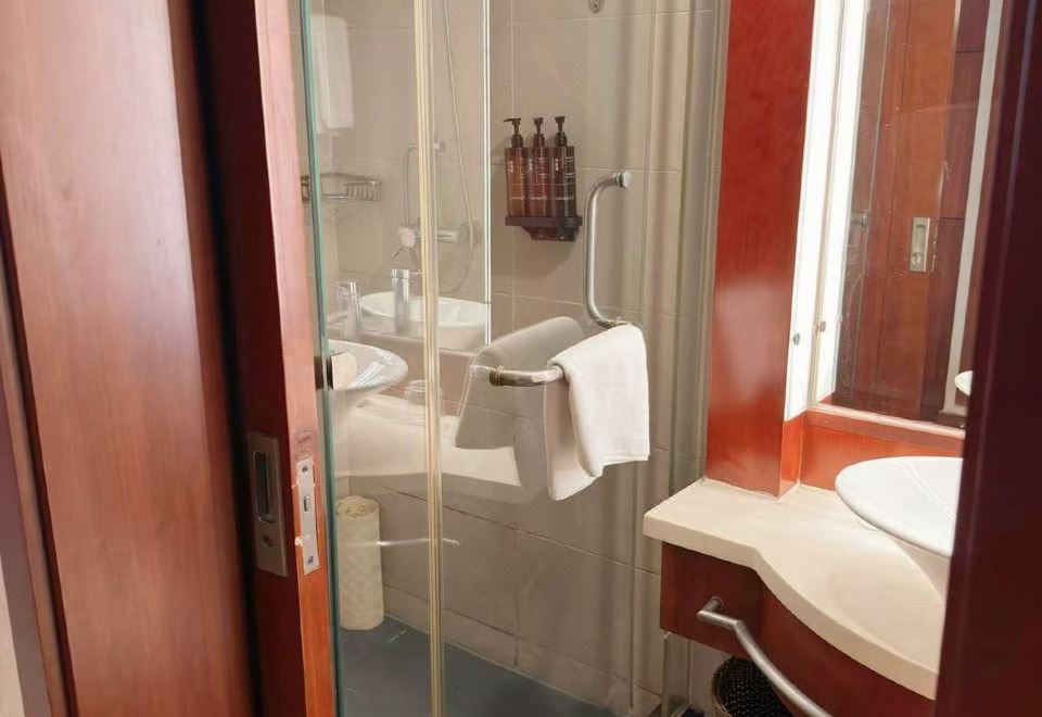 复式大床特惠房