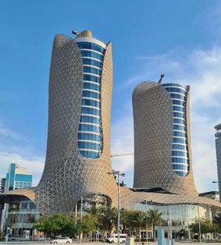 ซีนจูรี่ มาริน่า โรงแรม Lusail