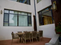 Xiahe Xiajian Homestay