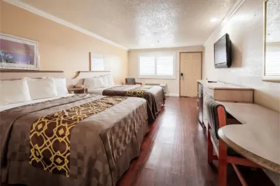 Budget Inn Corcoran Near Tulare CA 43  호텔