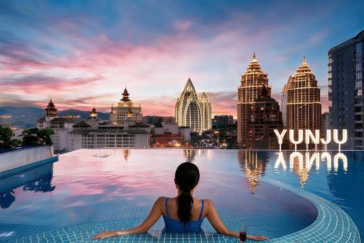 Huiting Yunju Hotel (Xishuangbanna Jinghong Gaozhuang West Shuangjing Xingguang Night Market Branch)