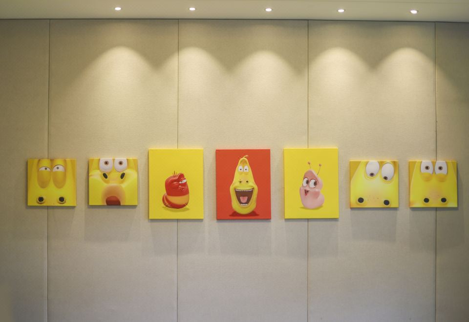 爆笑虫子亲子房