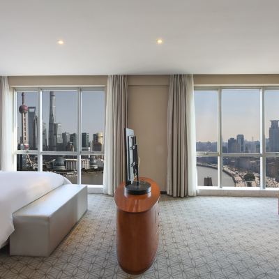 江景行政豪華大床房 上海外灘中南海濱飯店（海灣大廈）優惠