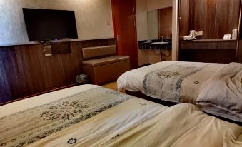 Hotels in Yining Lido