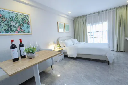 Holiday Senhuo Apartment (Guangzhou Haizhu Canton Tower Branch)