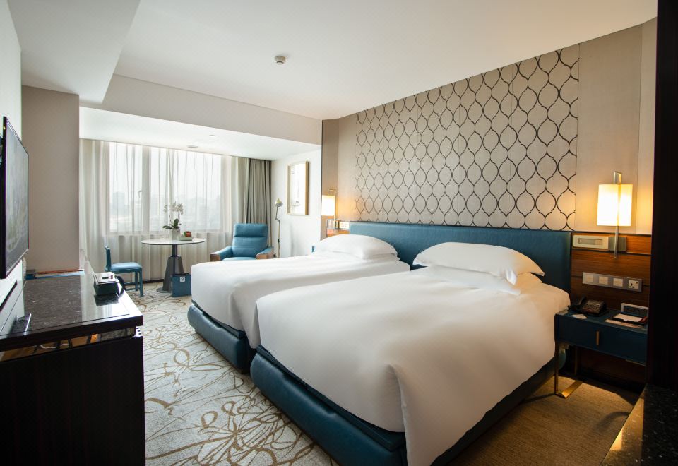 商务城景双床房【深睡枕+电动沙发】