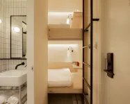 Hi Cozy International Hostel East Nanjing Road & The Bund & 24h English Services