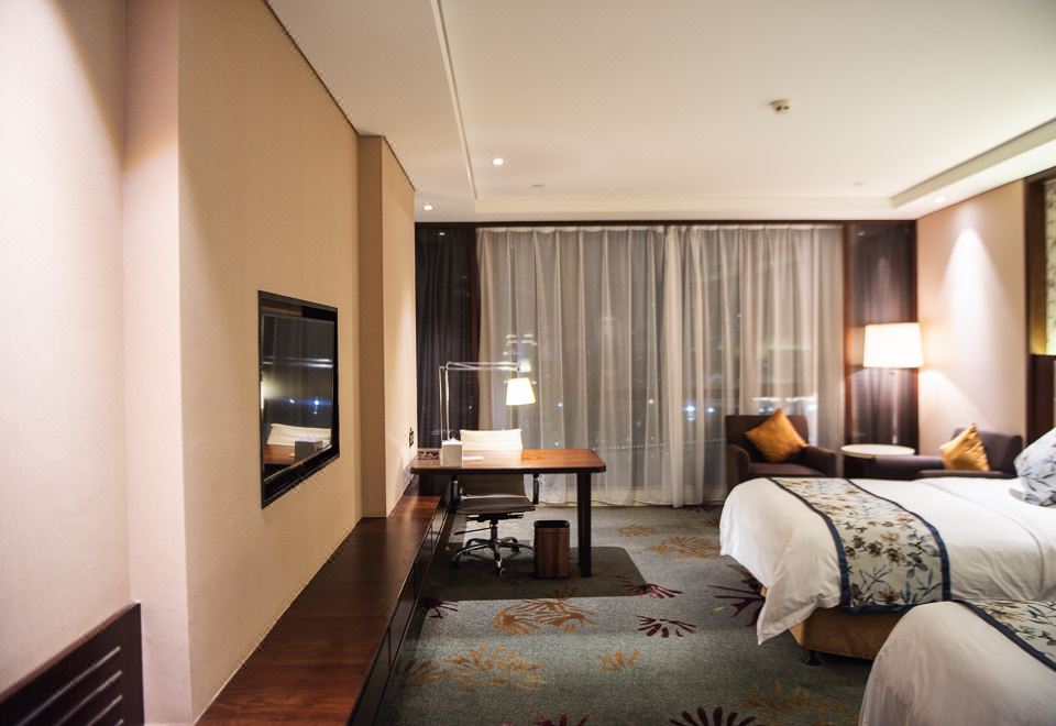 Cozy 2-bed Room