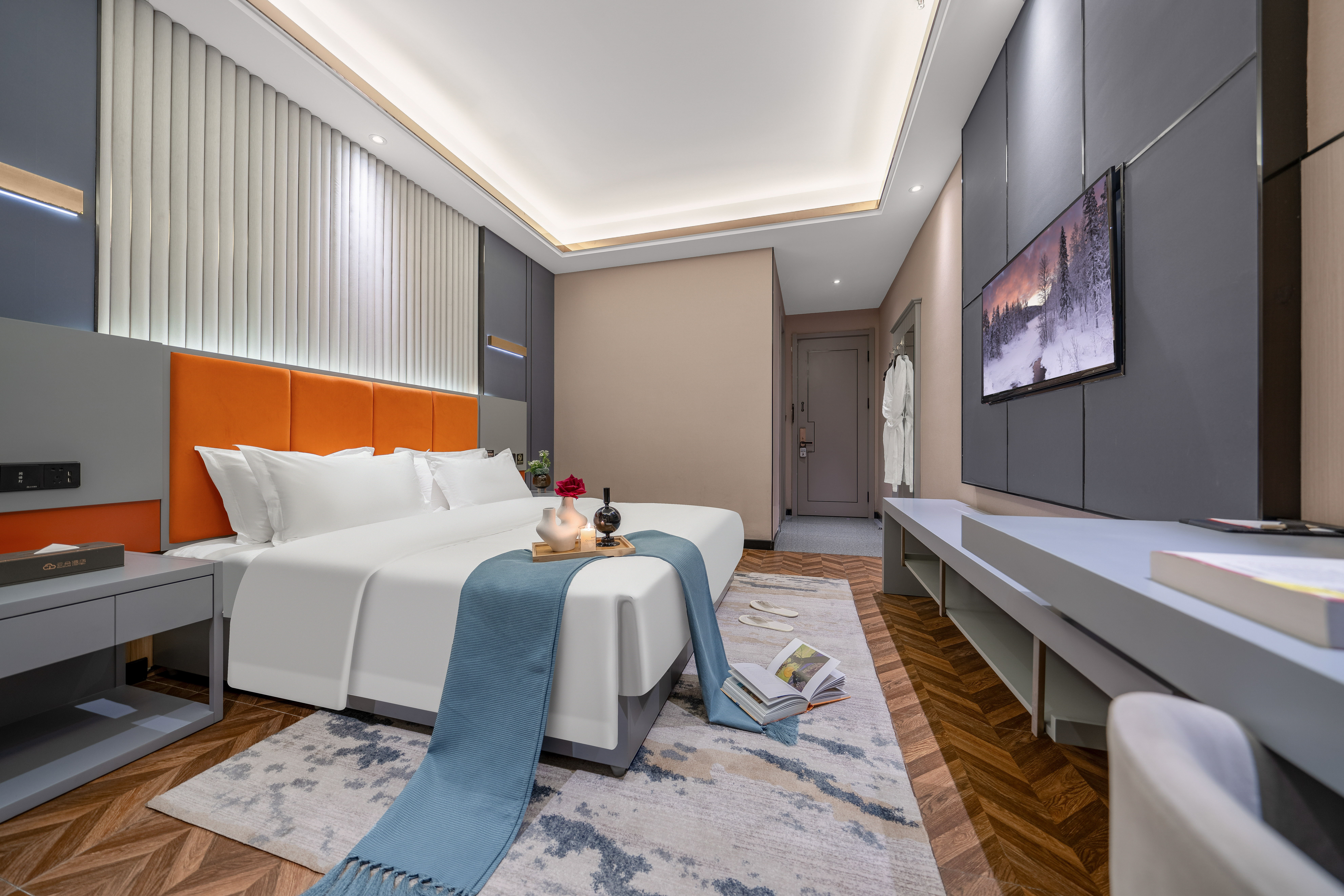 轻奢大床房【零压记忆棉床垫+智能马桶+腿足按摩器】