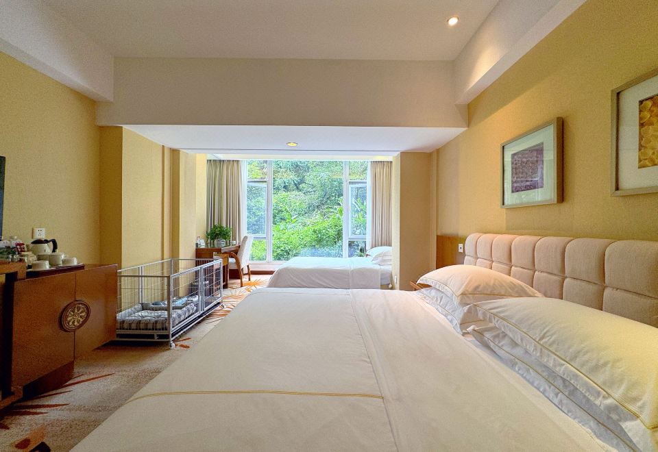 Hongzhushan Hotel EmeishanGuestroom (Building 8, Pets Allowed)