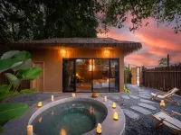 Xishuangbanna Peacock Valley Hot Spring VILLA Resort Ξενοδοχεία στην πόλη 