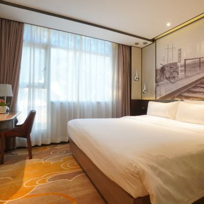 豪華大床房 白雲城市飯店（廣州火車站地鐵站店）優惠