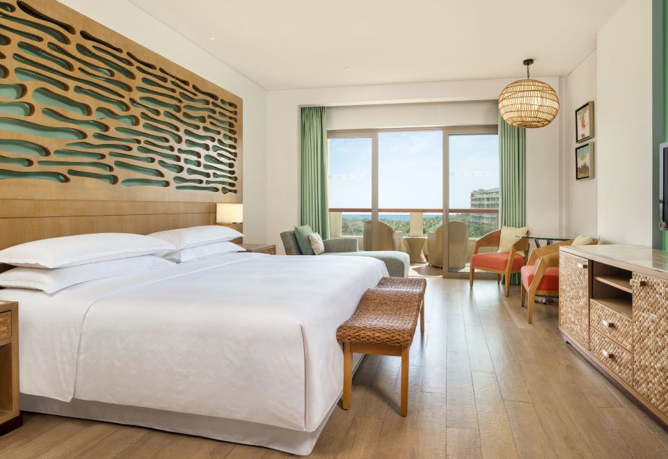 尊贵豪华海景大床房