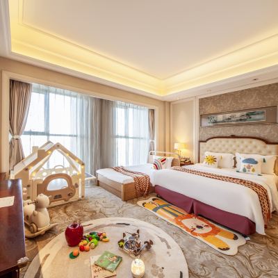 家庭雙床房【小童帳篷+玩具+小愛音響+星空燈】 唐山國豐維景國際大酒店優惠