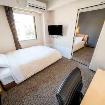 【禁煙】コネクティングルーム スーパーホテル大津駅前 クーポン