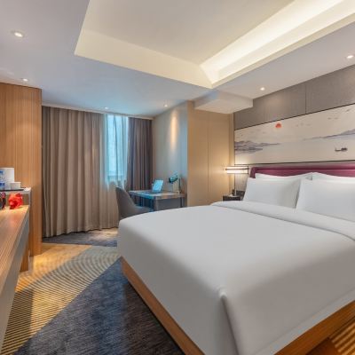 清雅智能高級大床房（商務書桌+乾濕分離） 廣州V酒店北京路步行街店優惠