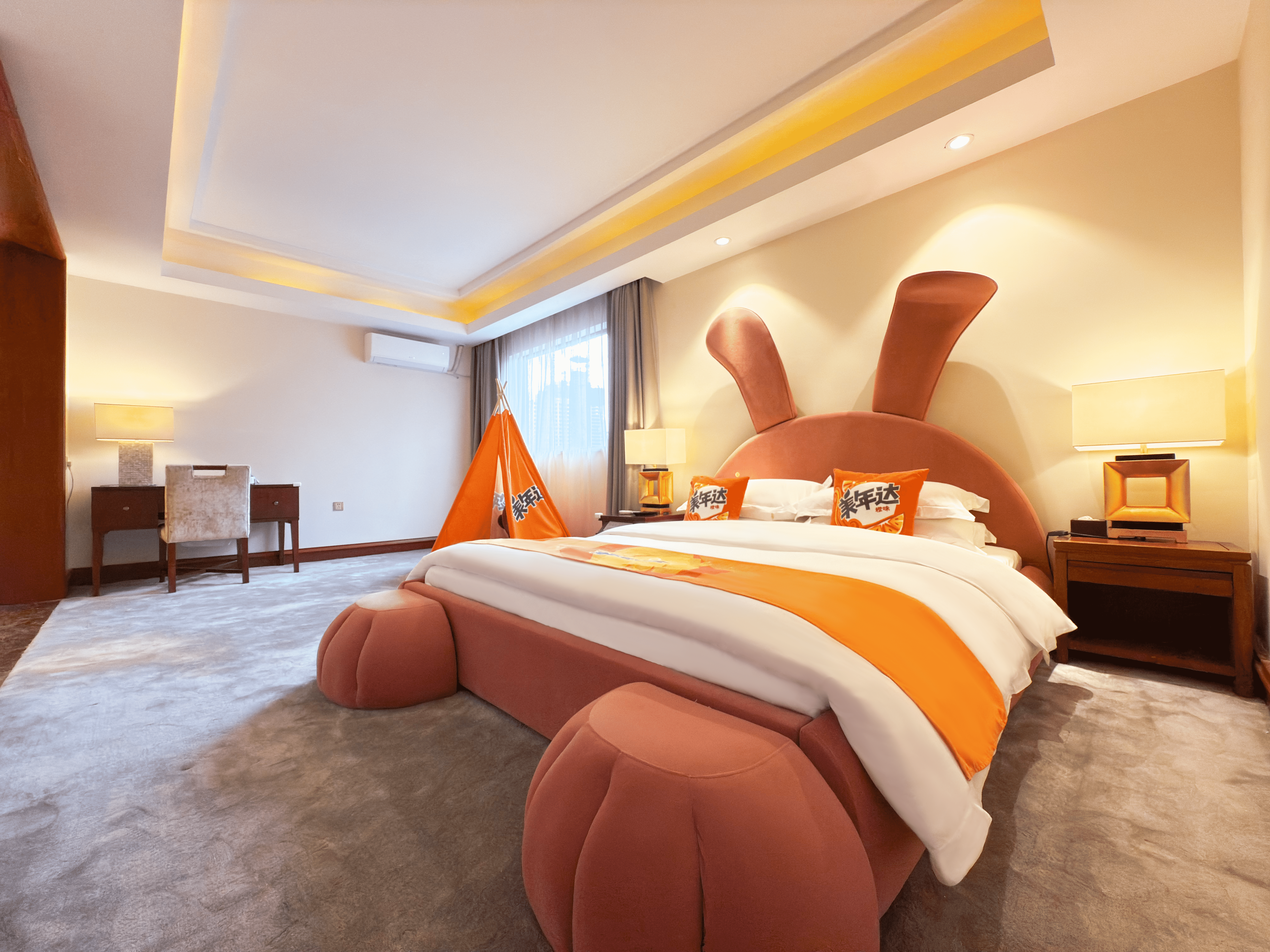 独栋泳池四卧别墅