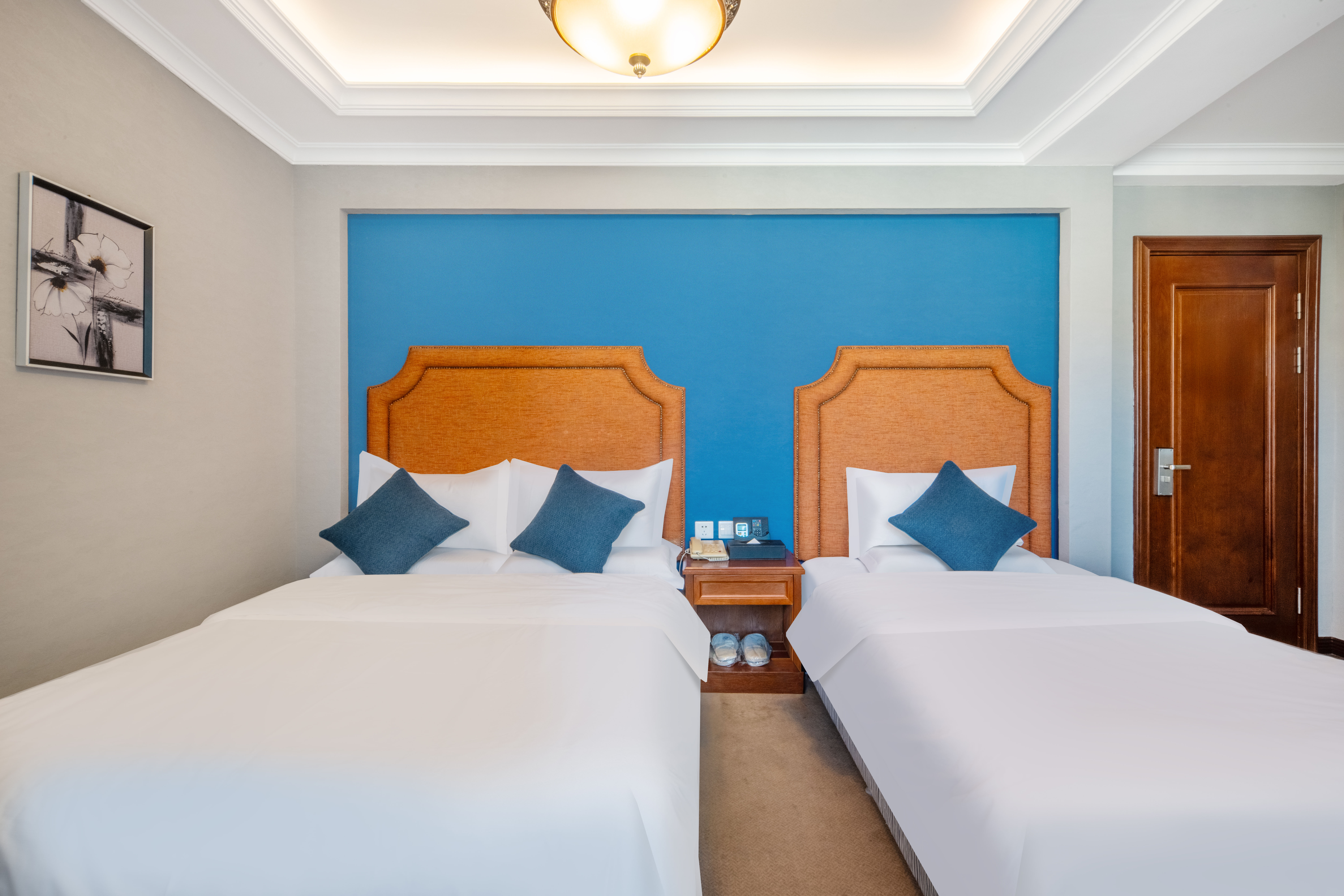 林间墅怡景家庭房