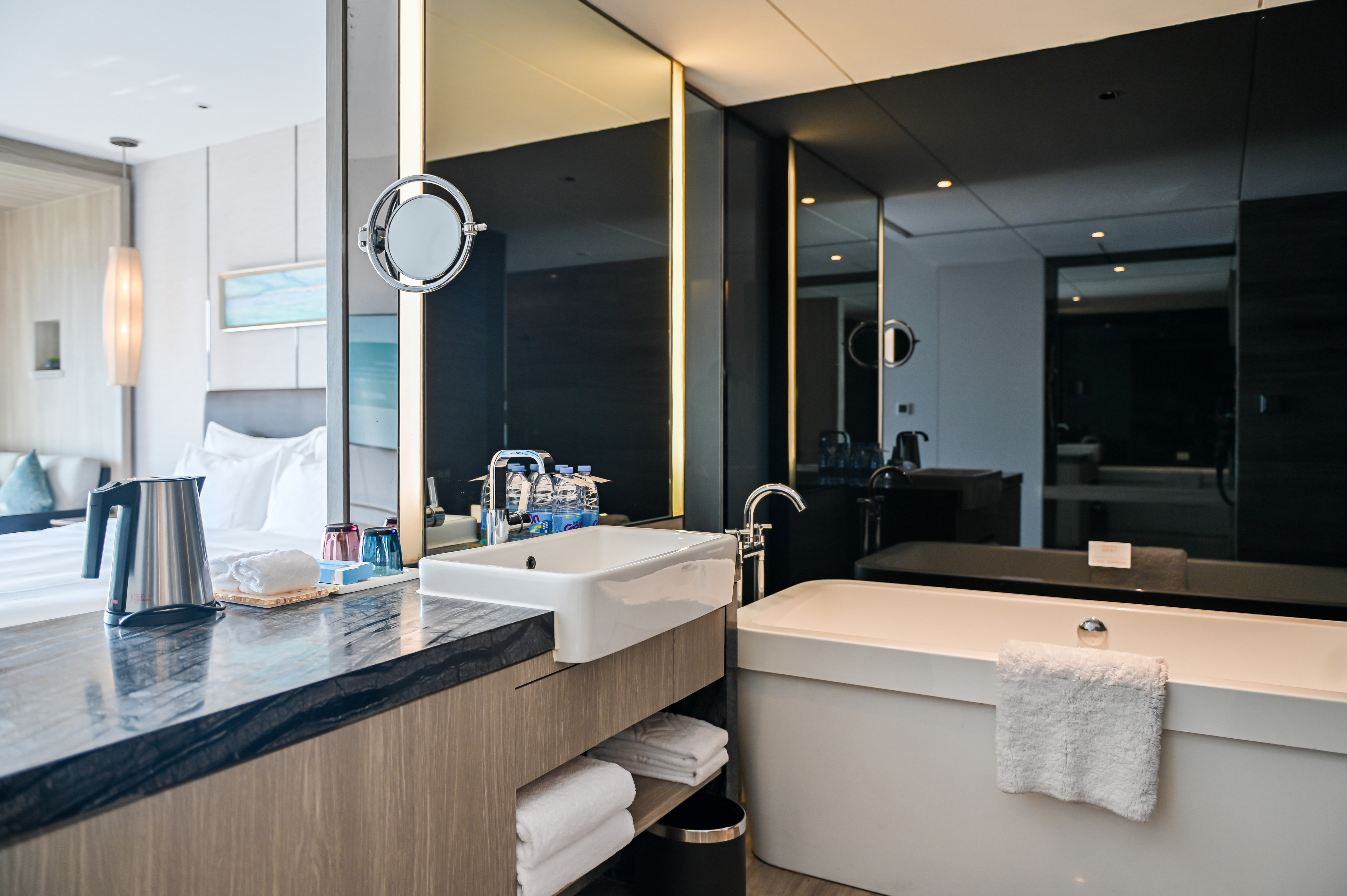 Kingkey Palace Hotel ShenzhenDeluxe King Room